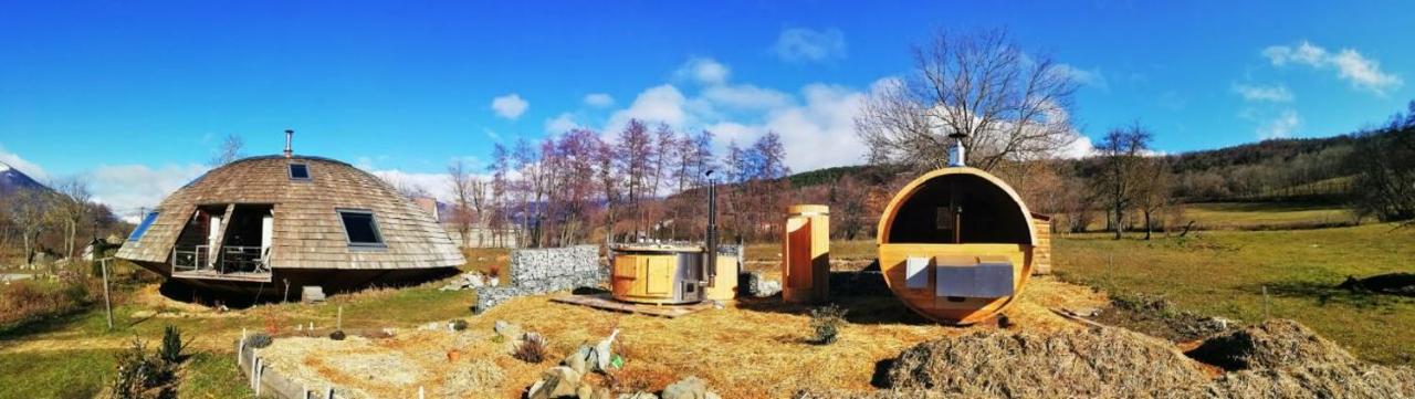 Au-Dela Des Nuages, Maison D'Hotes Insolite & Spa Aubessagne Eksteriør billede